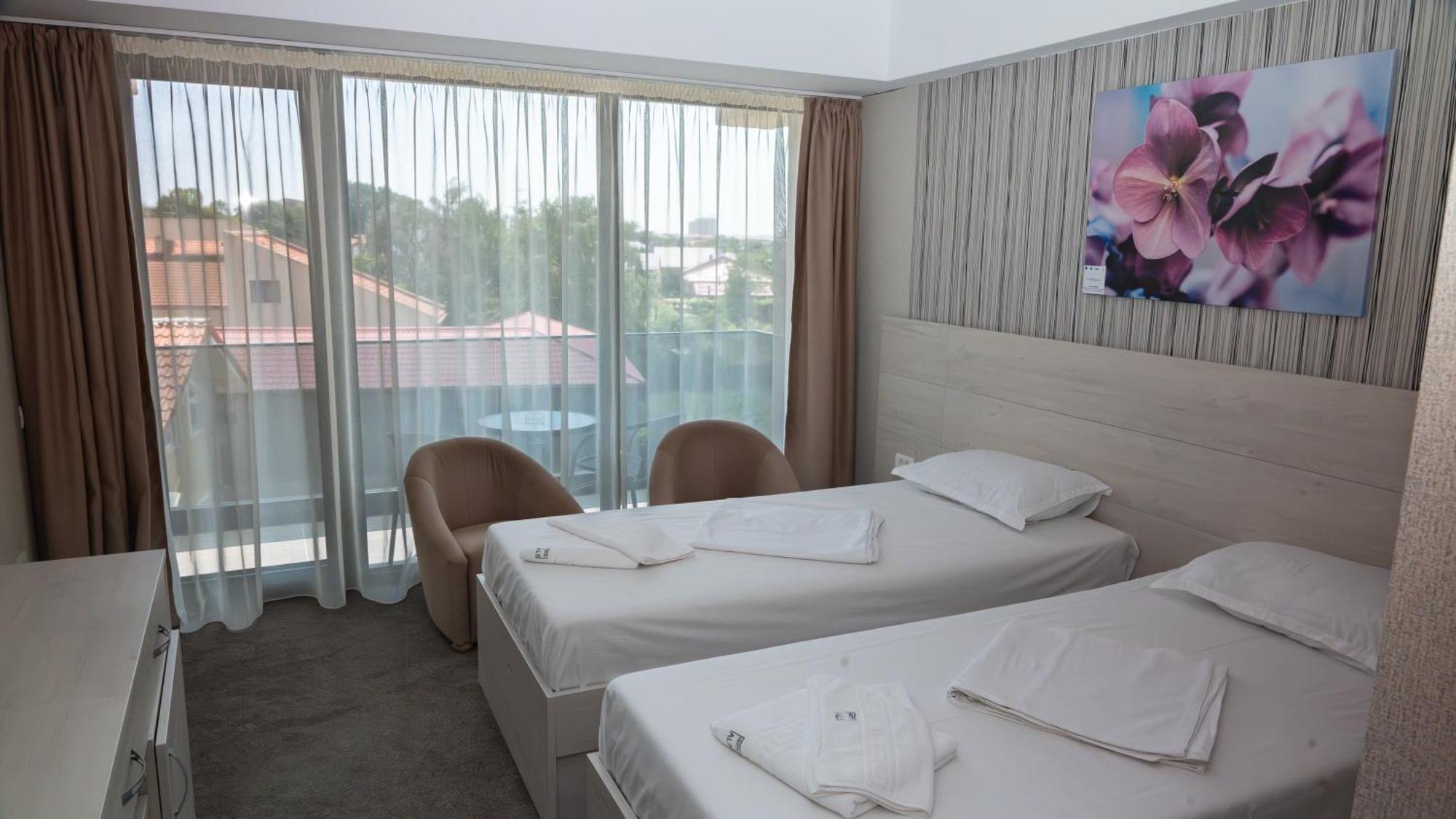 Hotel Alis Eforie Nord Extérieur photo